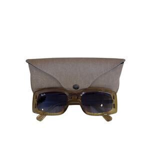 Ray-Ban - Kiliane Bio-Based Sunglasses In Transparent Yellow Women RB4395